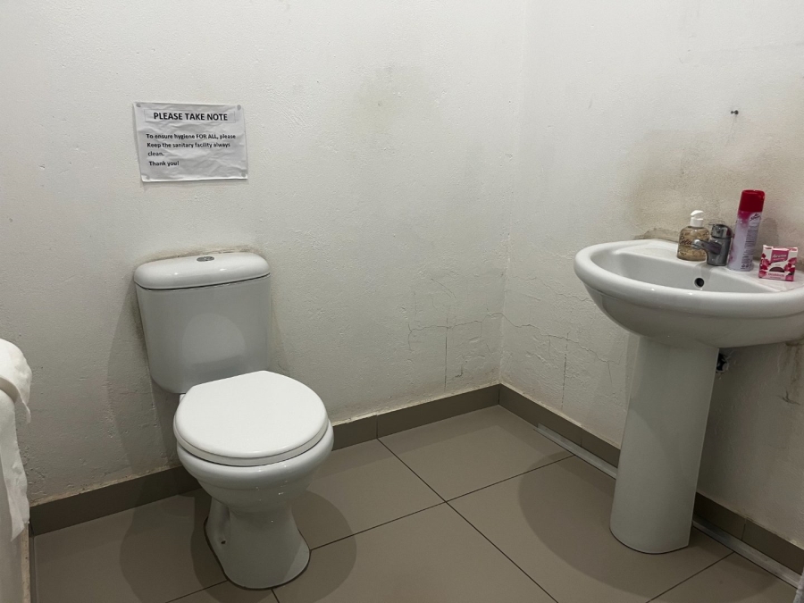 To Let commercial Property for Rent in Melodie North West